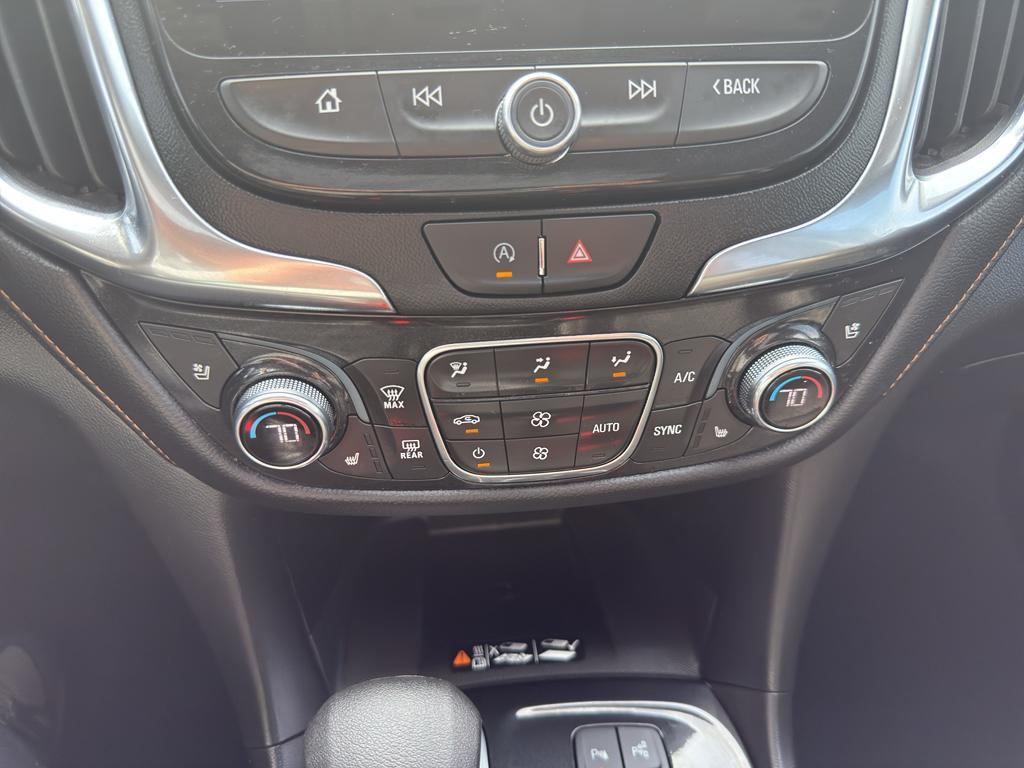 used 2022 Chevrolet Equinox car, priced at $26,995