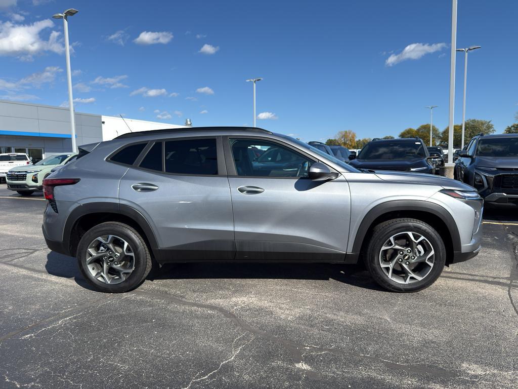 used 2024 Chevrolet Trax car, priced at $22,990