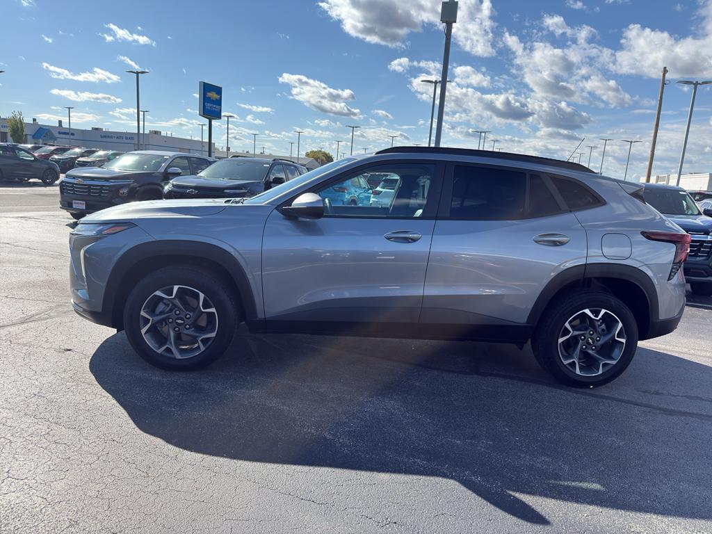 used 2024 Chevrolet Trax car, priced at $22,990