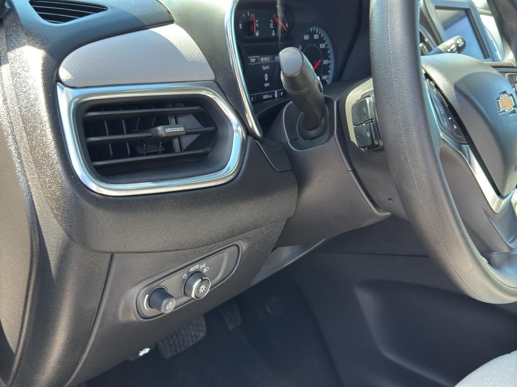 used 2024 Chevrolet Equinox car, priced at $27,990
