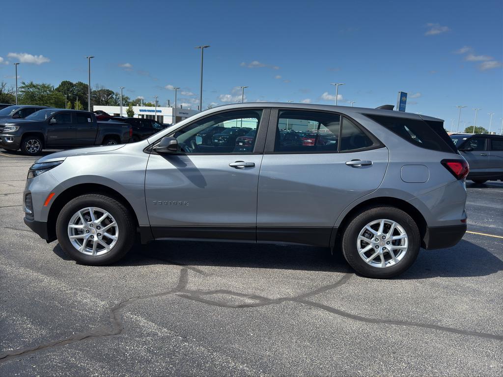 used 2024 Chevrolet Equinox car, priced at $27,990