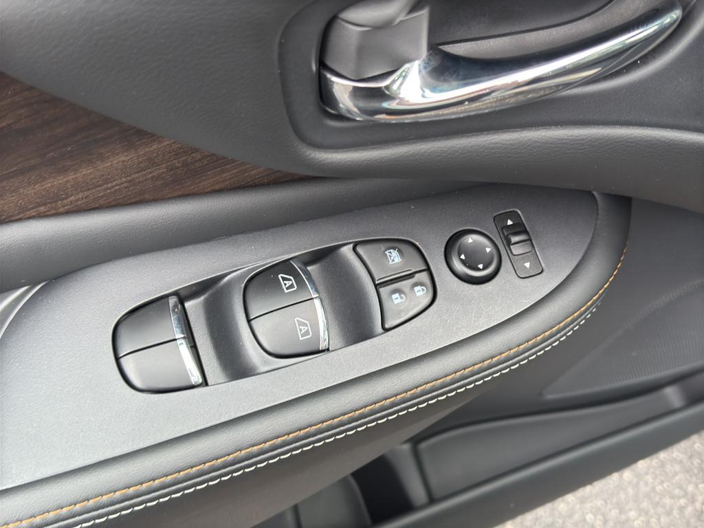used 2024 Nissan Murano car, priced at $39,990