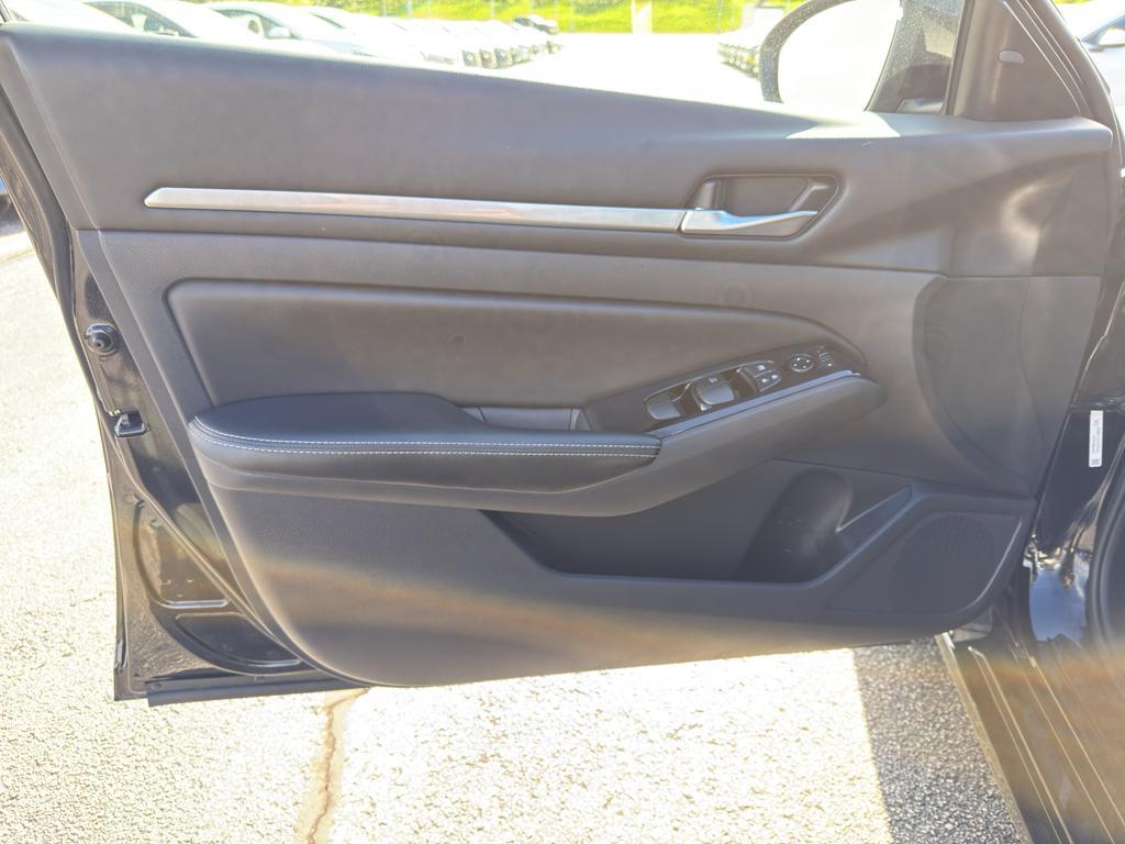 used 2023 Nissan Altima car, priced at $19,990