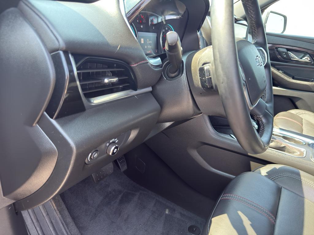 used 2023 Chevrolet Traverse car, priced at $44,990