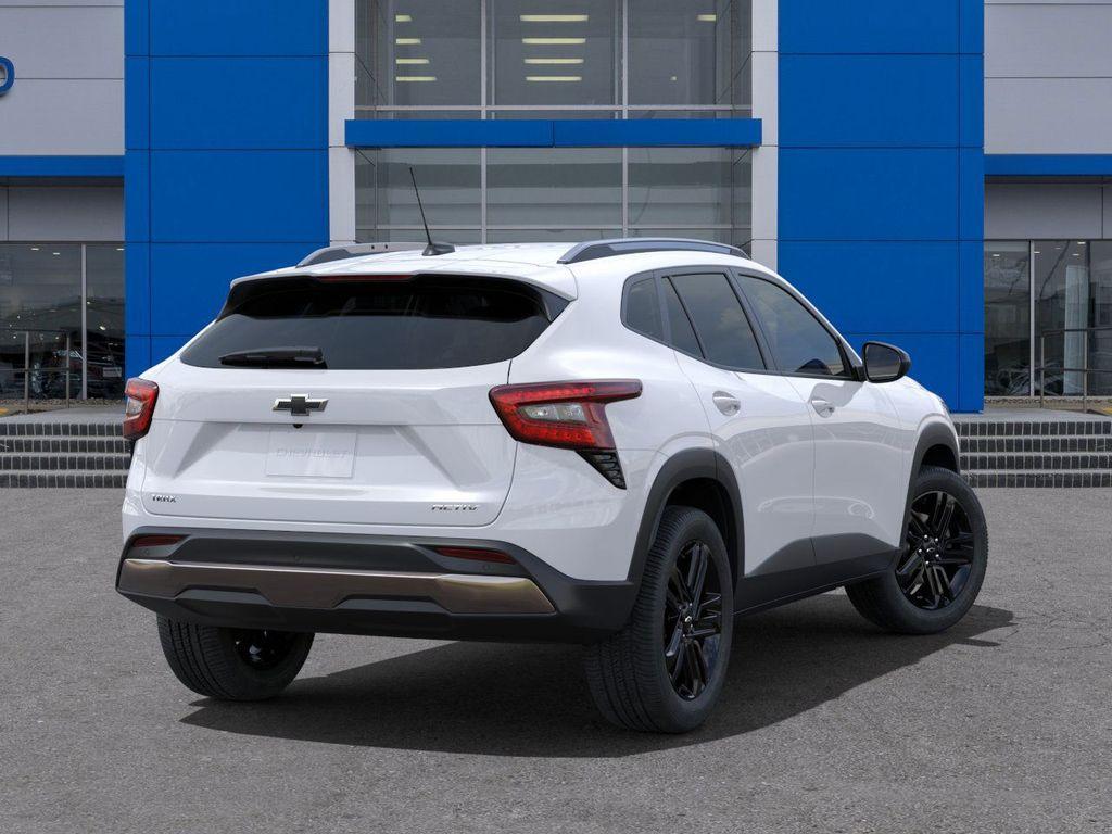 new 2025 Chevrolet Trax car, priced at $26,132