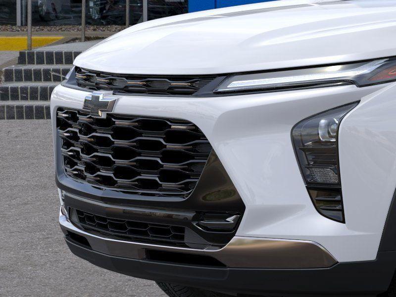 new 2025 Chevrolet Trax car, priced at $26,132