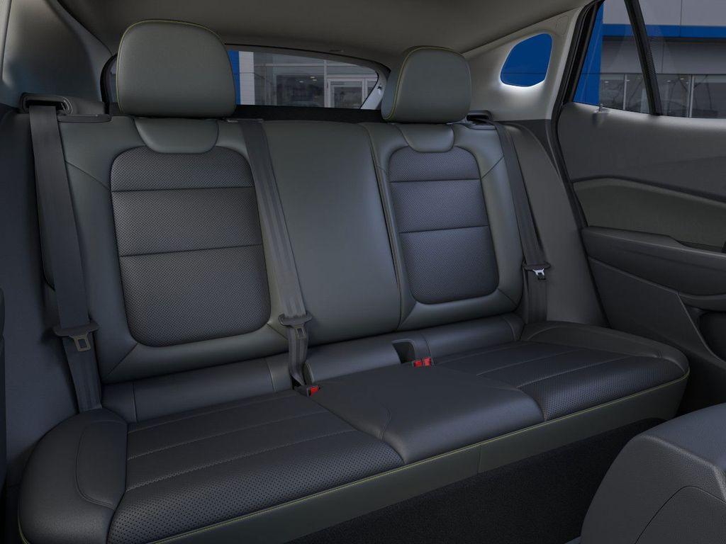 new 2025 Chevrolet Trax car, priced at $26,132