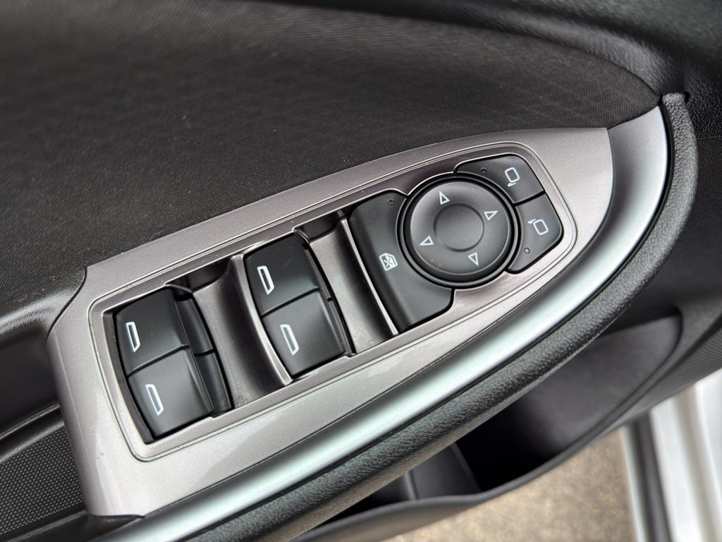 used 2017 Chevrolet Malibu car, priced at $16,995