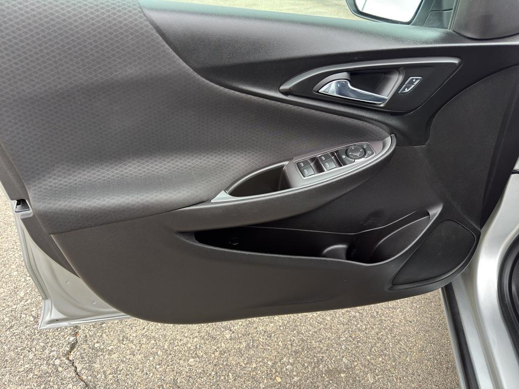 used 2017 Chevrolet Malibu car, priced at $16,995