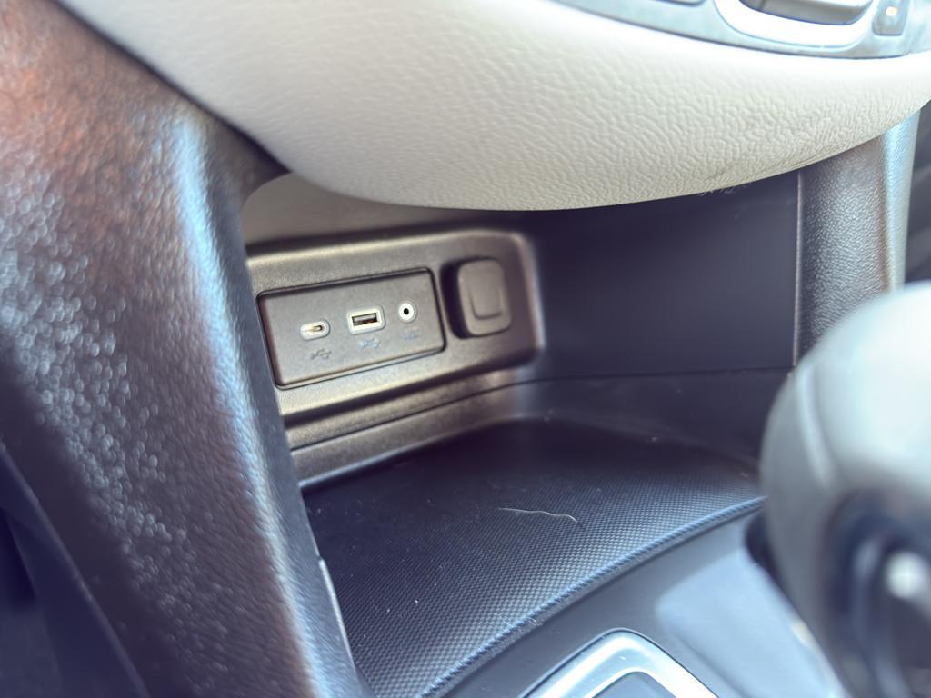 used 2023 Chevrolet Equinox car, priced at $24,990