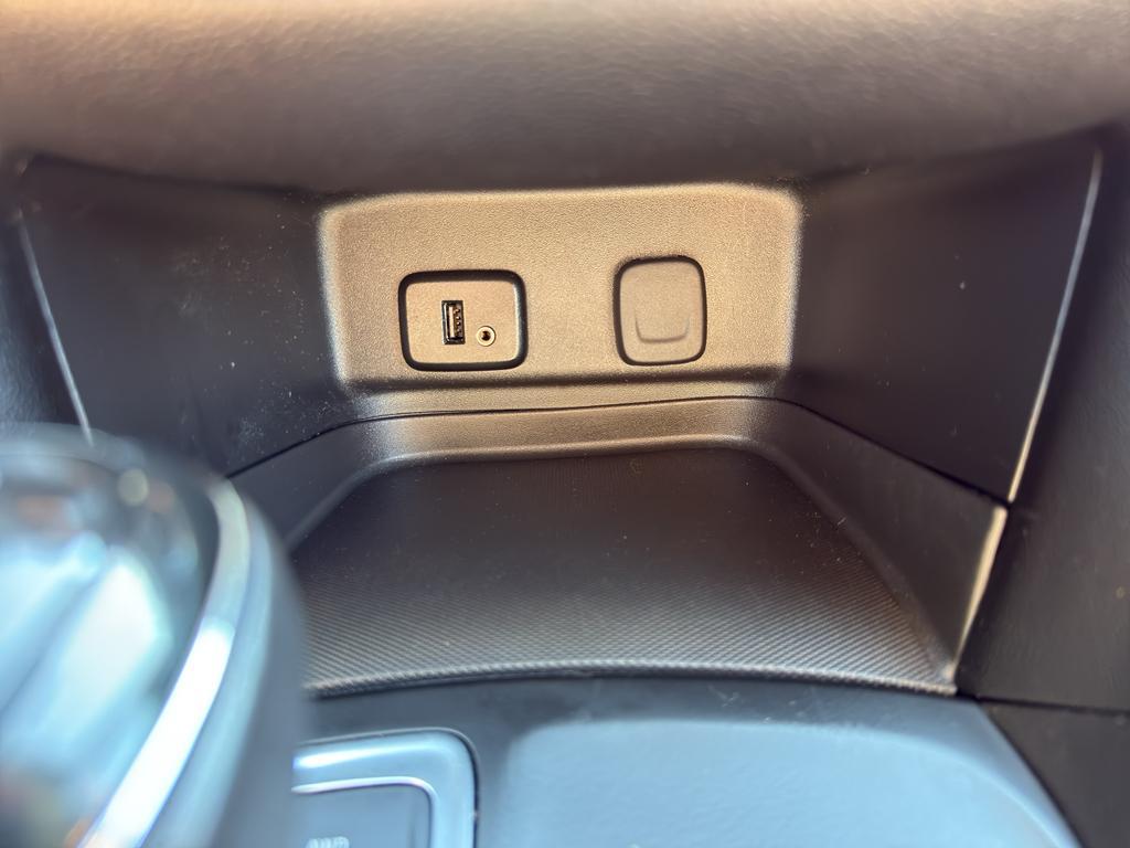 used 2018 Chevrolet Equinox car, priced at $9,486