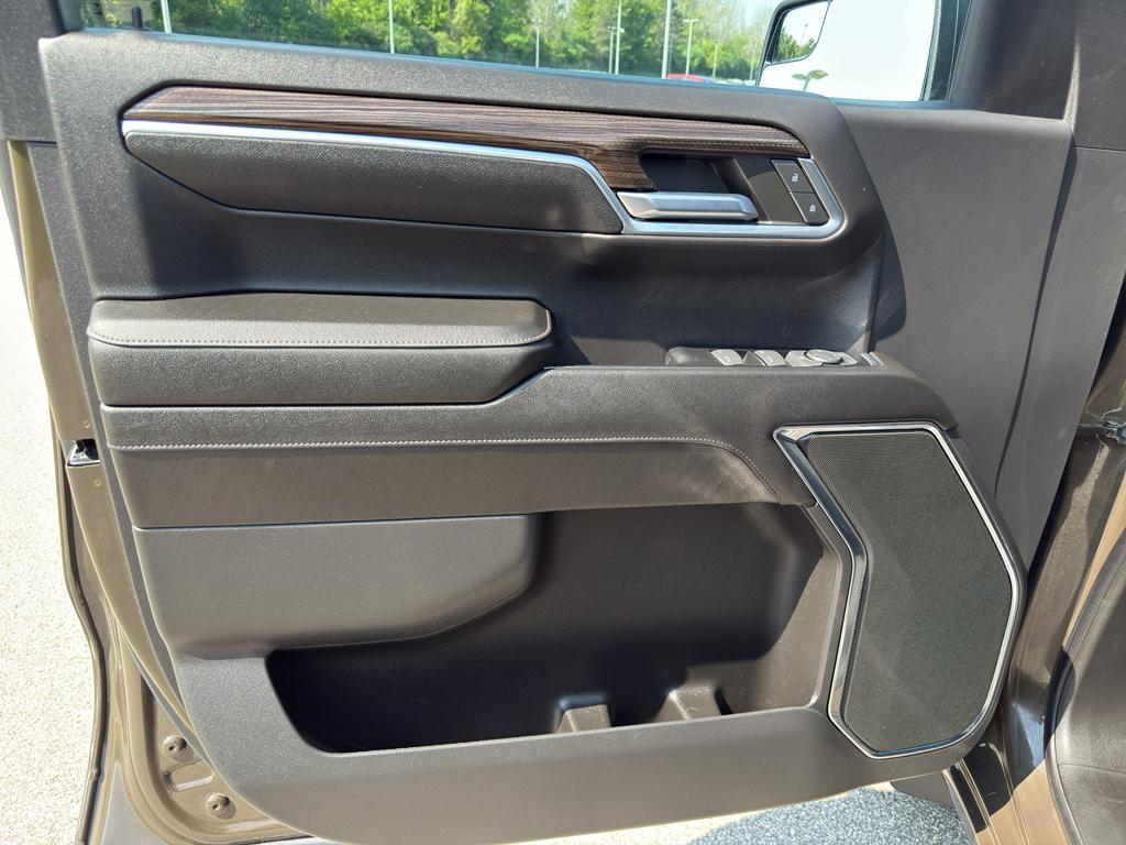 used 2023 Chevrolet Silverado 1500 car, priced at $38,990