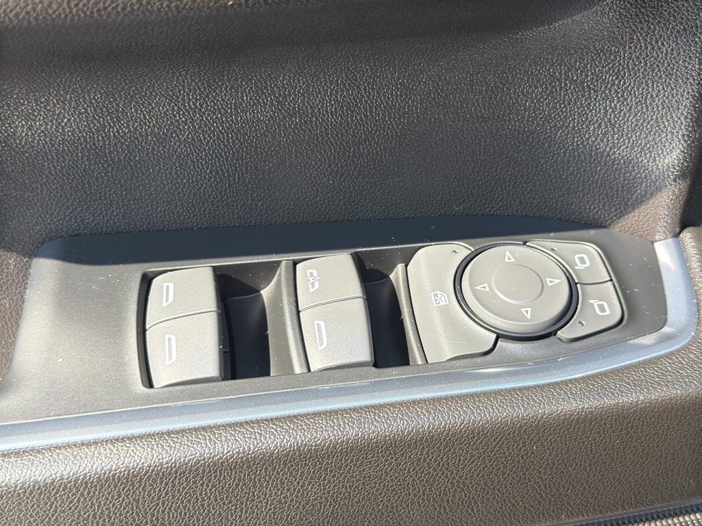 used 2023 Chevrolet Silverado 1500 car, priced at $38,990