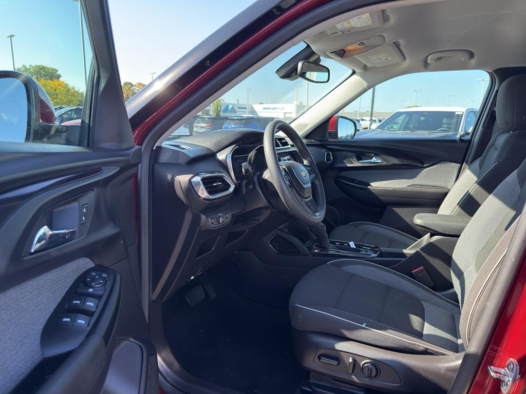 used 2023 Chevrolet TrailBlazer car, priced at $23,590