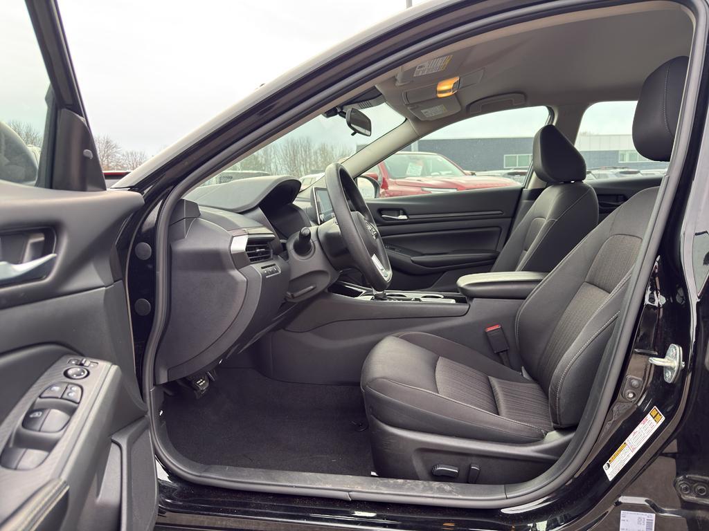 used 2024 Nissan Altima car, priced at $20,790