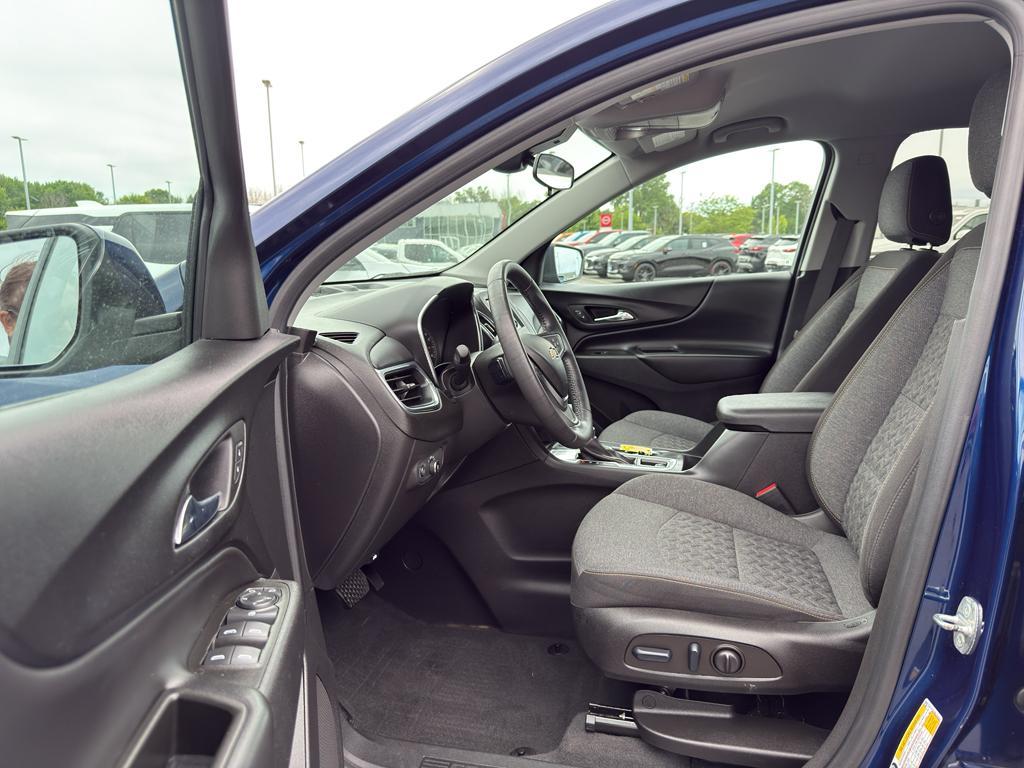 used 2022 Chevrolet Equinox car, priced at $21,390