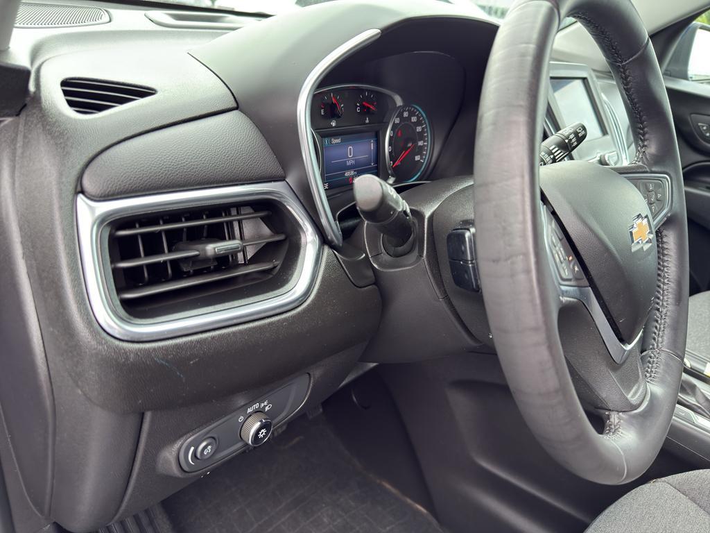 used 2022 Chevrolet Equinox car, priced at $21,390