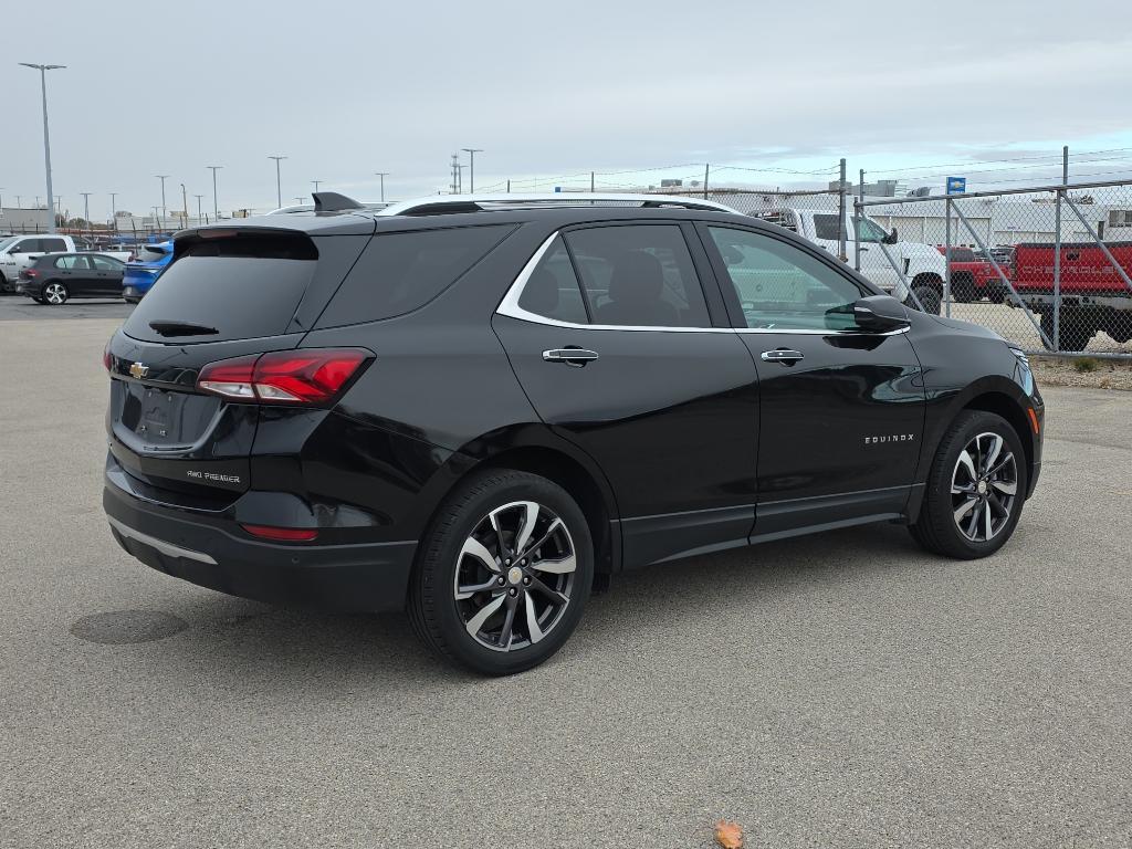 used 2022 Chevrolet Equinox car, priced at $27,004