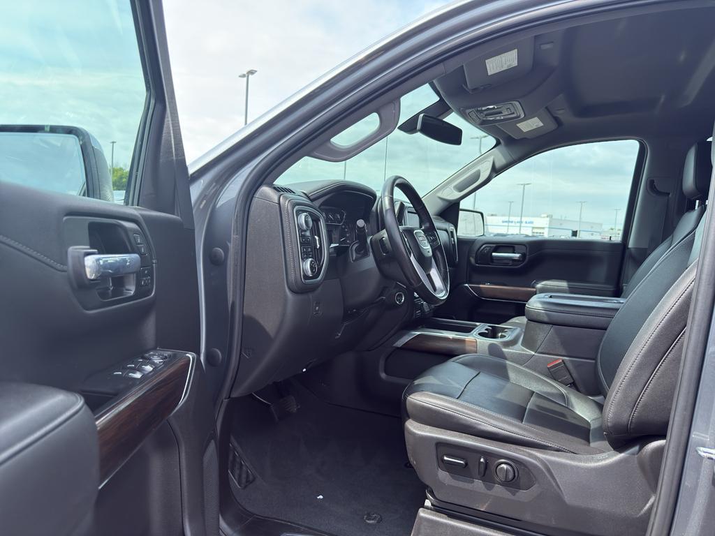 used 2021 GMC Sierra 1500 car, priced at $36,995