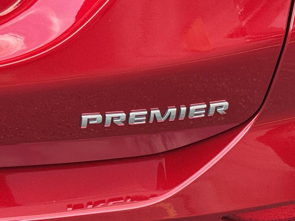 used 2022 Chevrolet Equinox car, priced at $24,990