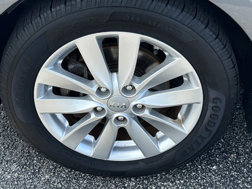 used 2015 Kia Forte car, priced at $6,986