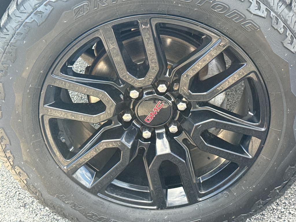 used 2019 GMC Sierra 1500 car, priced at $29,695