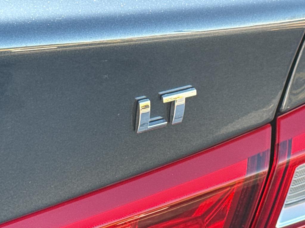 used 2018 Chevrolet Malibu car, priced at $17,995