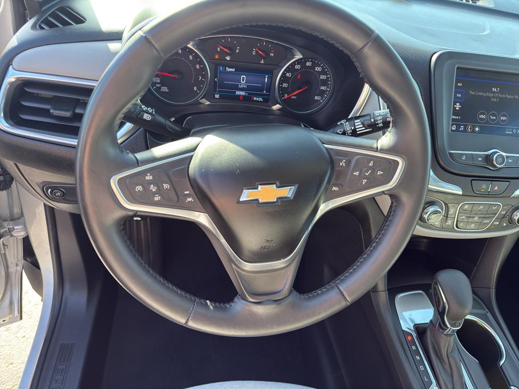 used 2022 Chevrolet Equinox car, priced at $20,990