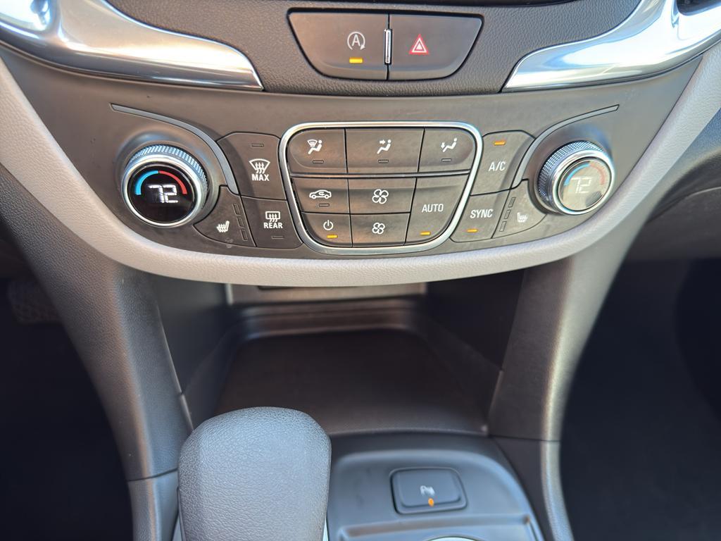 used 2022 Chevrolet Equinox car, priced at $20,990