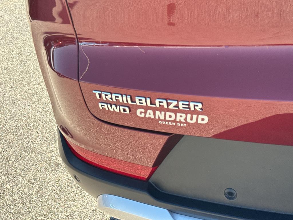 used 2024 Chevrolet TrailBlazer car, priced at $25,990