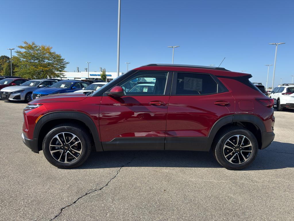 used 2024 Chevrolet TrailBlazer car, priced at $25,990