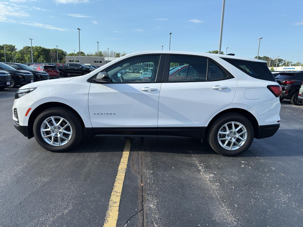 used 2024 Chevrolet Equinox car, priced at $24,990