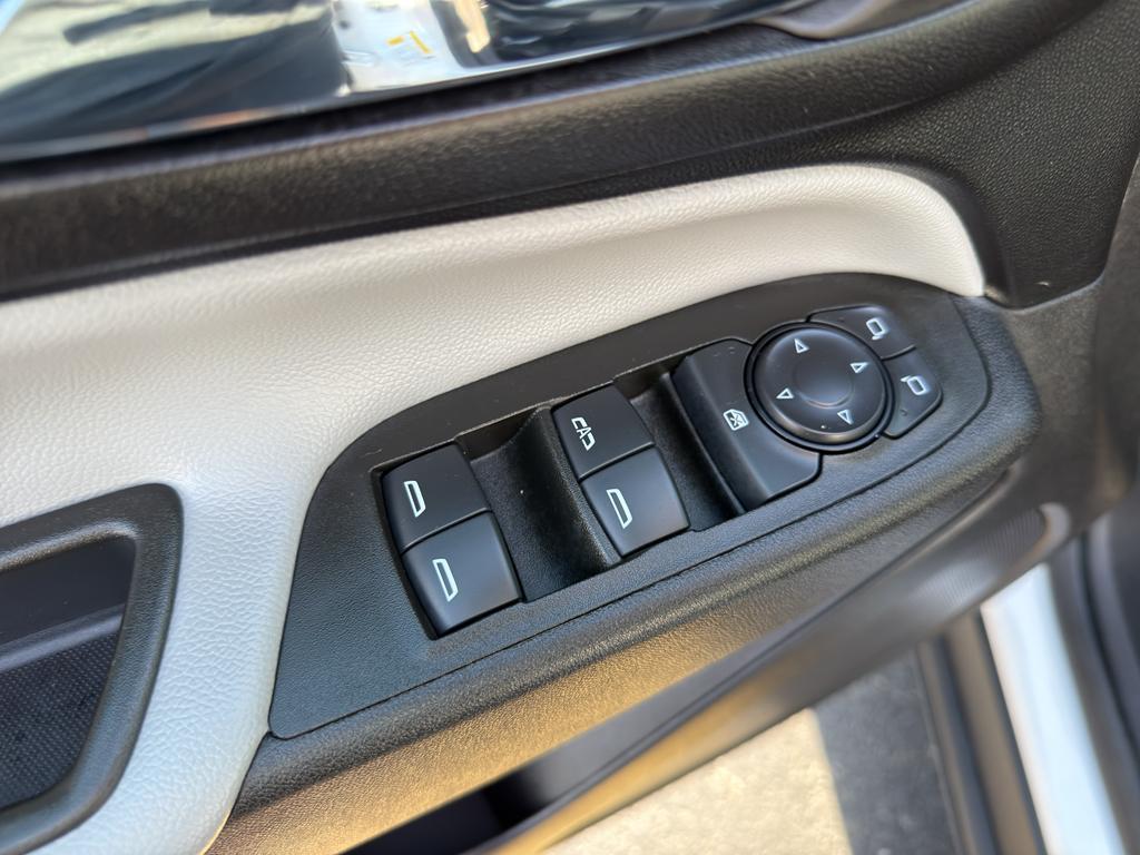 used 2024 Chevrolet Equinox car, priced at $24,990