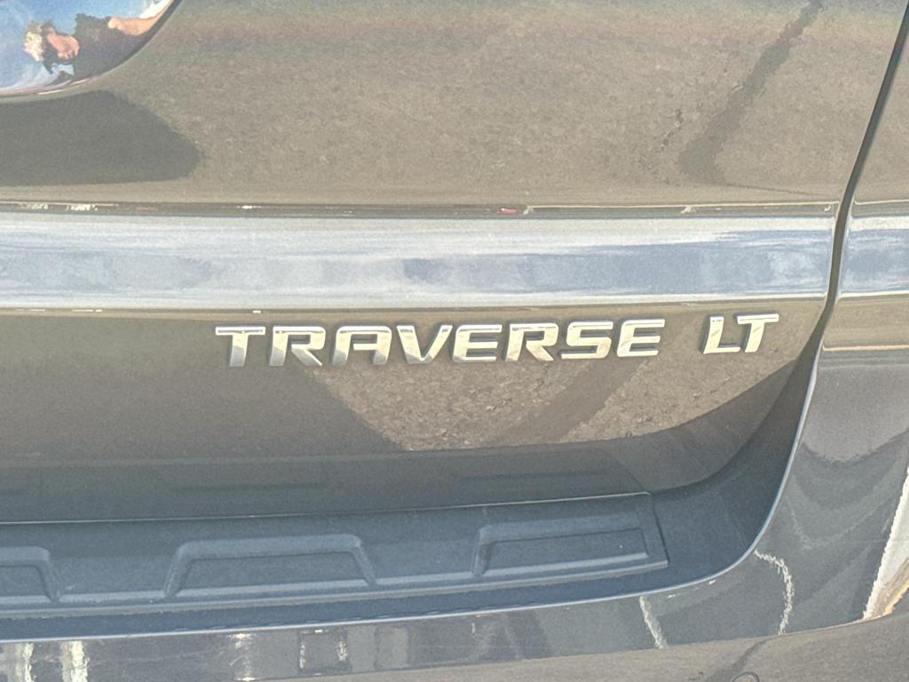 used 2016 Chevrolet Traverse car, priced at $12,995