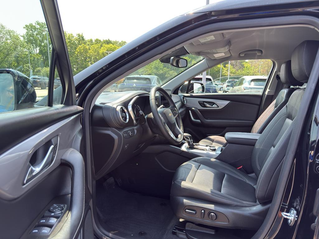used 2023 Chevrolet Blazer car, priced at $29,990