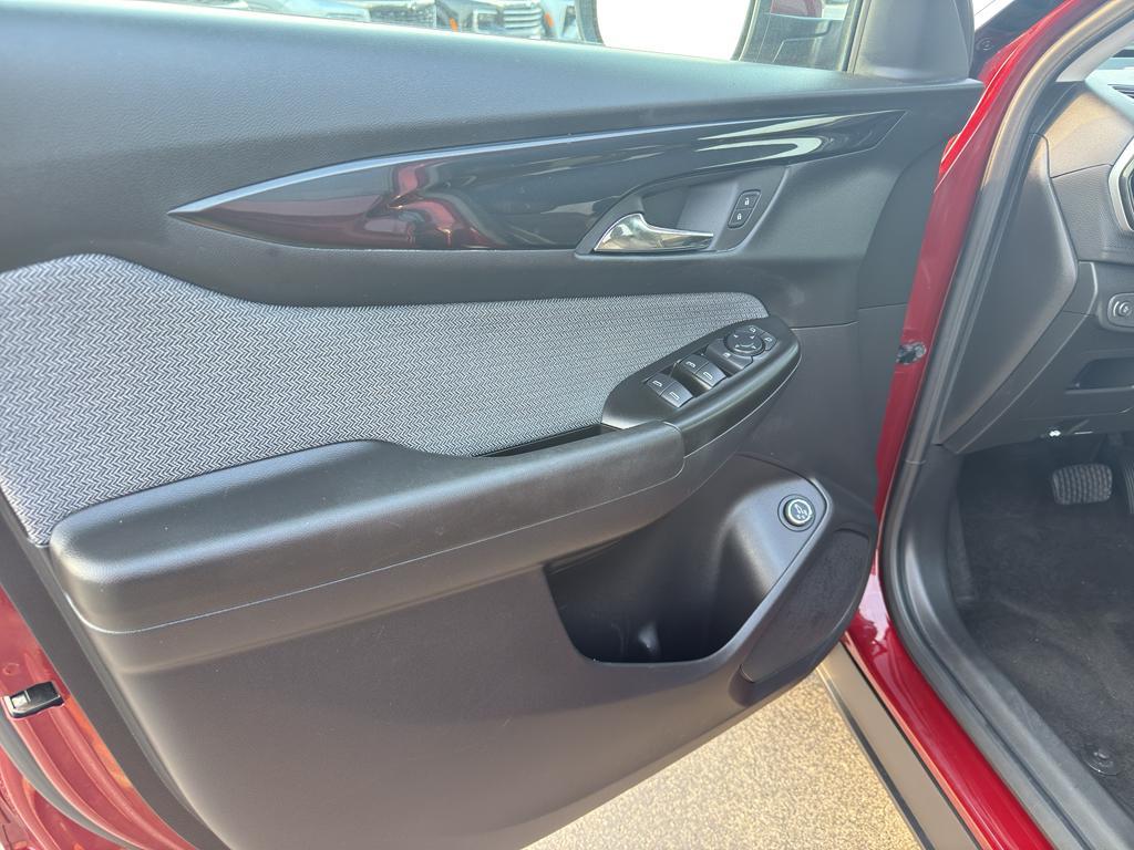 used 2024 Chevrolet TrailBlazer car, priced at $23,990