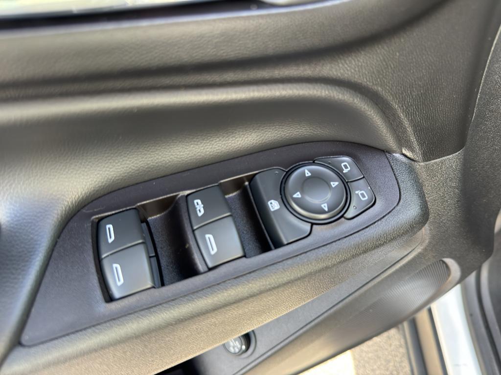 used 2018 Chevrolet Equinox car, priced at $15,395