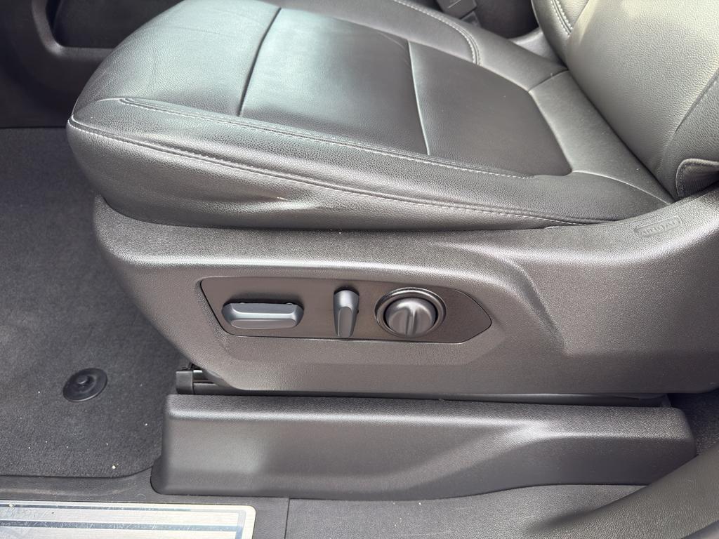 used 2022 Chevrolet Silverado 1500 Limited car, priced at $42,999