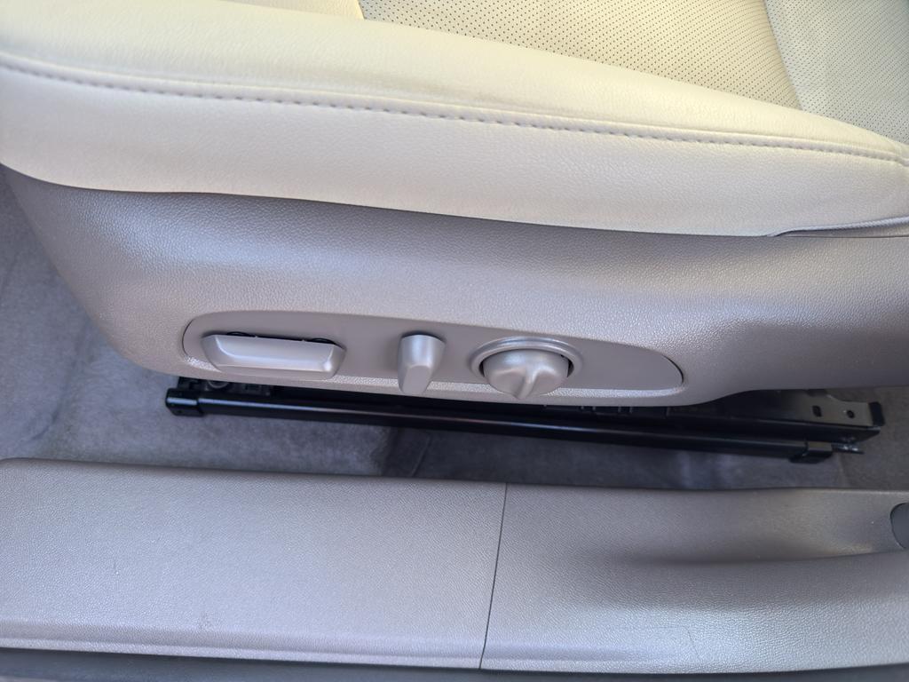 used 2024 Chevrolet Malibu car, priced at $26,990