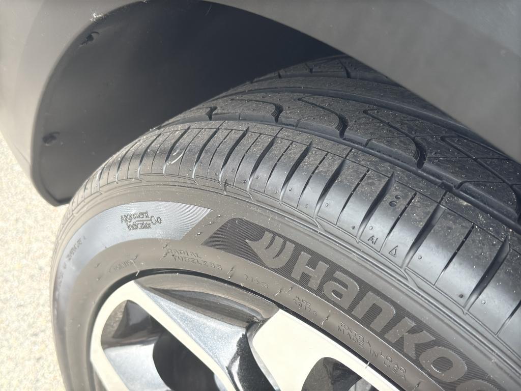 used 2024 Chevrolet Trax car, priced at $22,990
