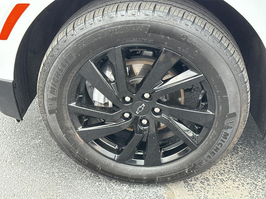 used 2023 Chevrolet Equinox car, priced at $24,790