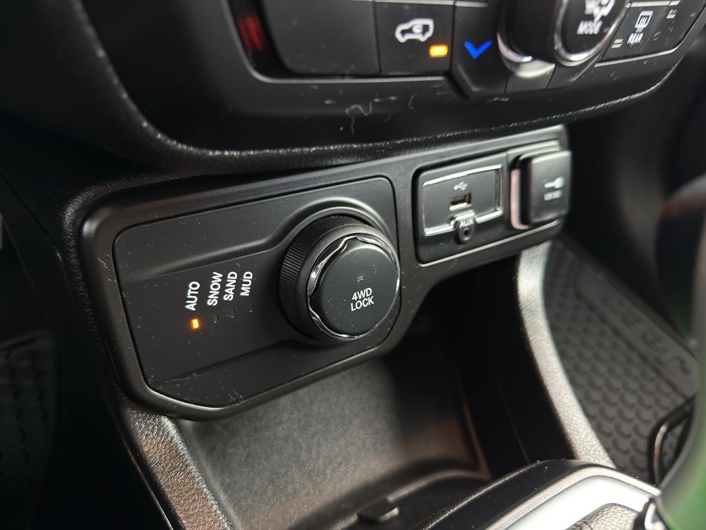 used 2019 Jeep Renegade car, priced at $17,995