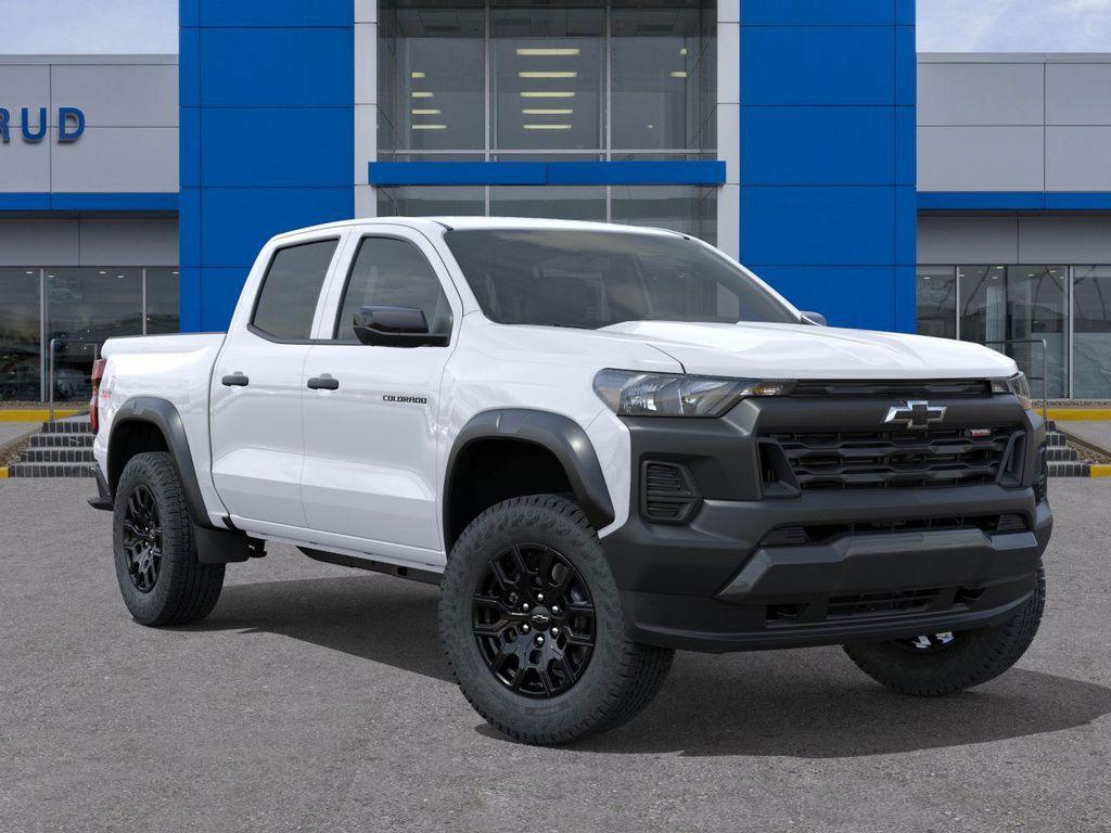new 2026 Chevrolet Colorado car, priced at $43,940