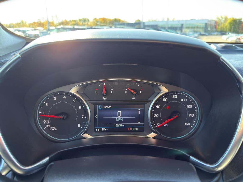 used 2023 Chevrolet Equinox car, priced at $24,990