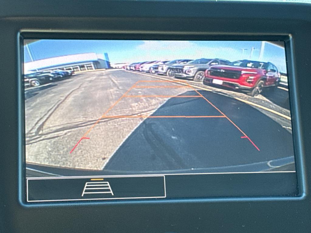 used 2023 Chevrolet Equinox car, priced at $24,990