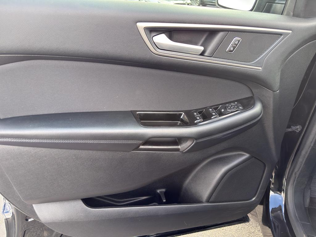 used 2018 Ford Edge car, priced at $10,986