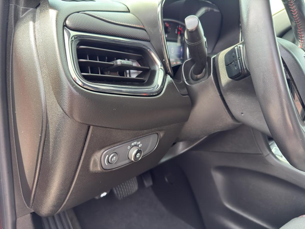 used 2022 Chevrolet Equinox car, priced at $25,990