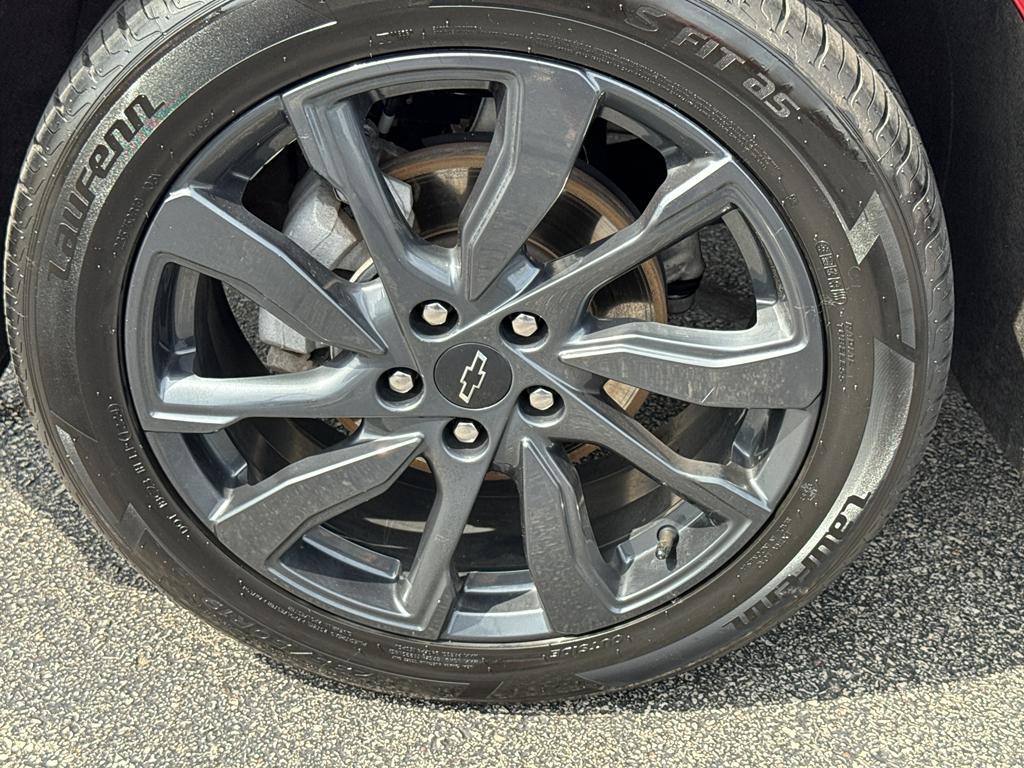 used 2022 Chevrolet Equinox car, priced at $25,990
