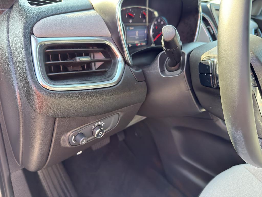 used 2023 Chevrolet Equinox car, priced at $25,690