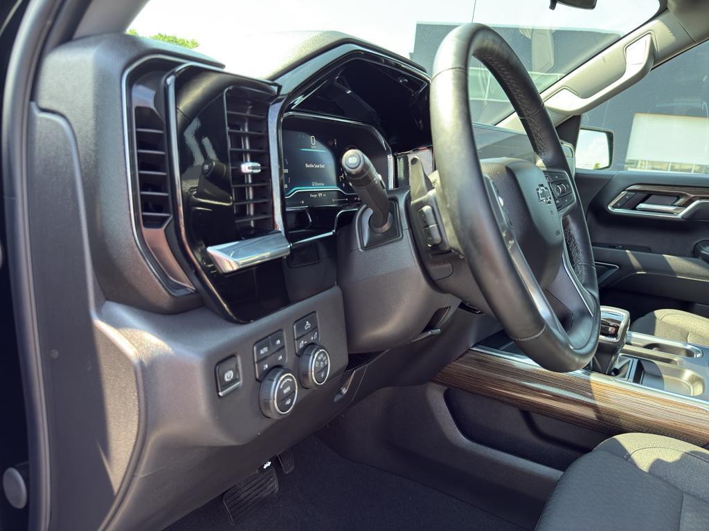 used 2025 Chevrolet Silverado 1500 car, priced at $59,990